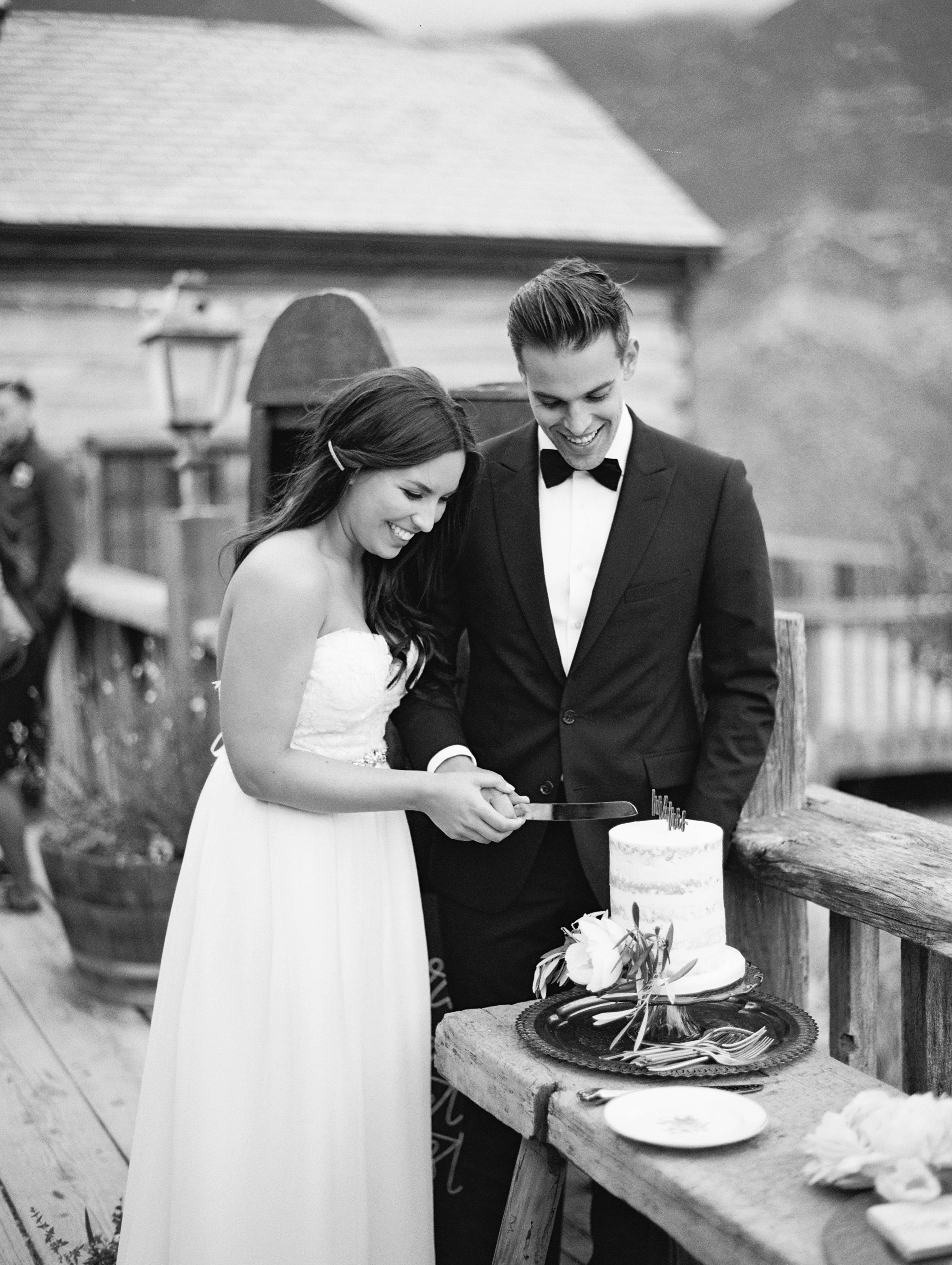 648_Brumley & Wells_fine_art_film_photography_California_destination_weding_Figueroa_Farm_House