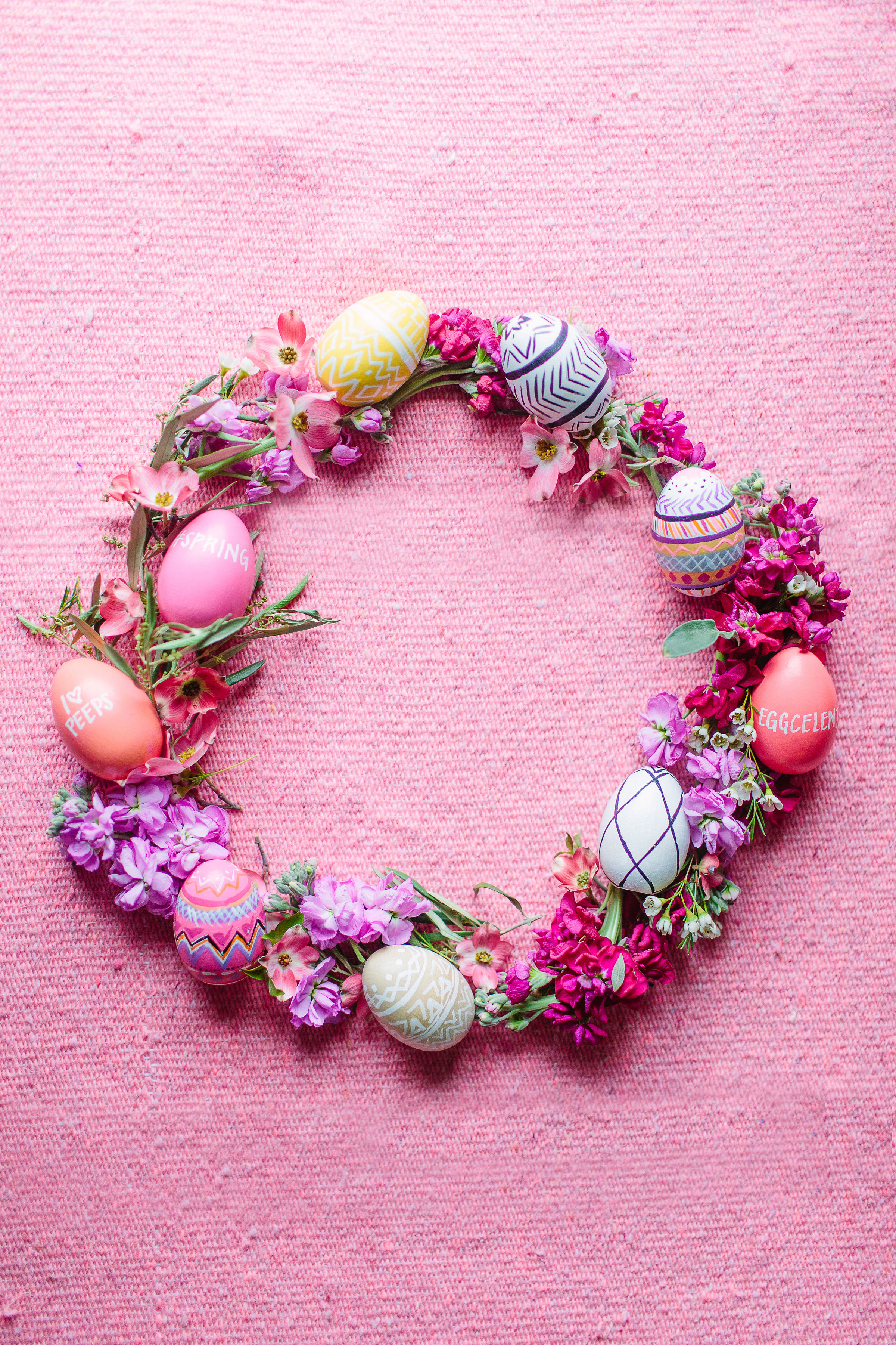 Easter Egg Decorating  + Styling by Beijos Events